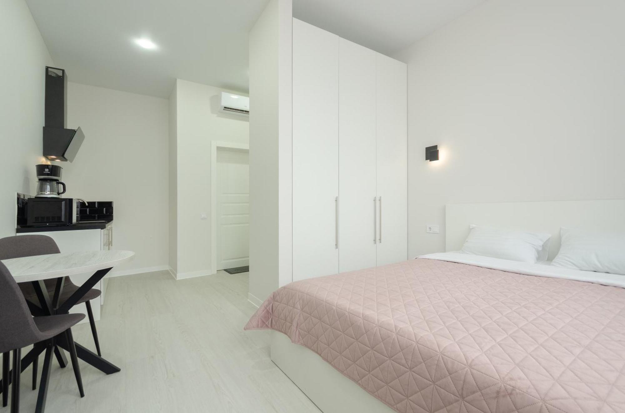 Petrovdom Inn Rc Diplomat Hall -The Smart Hotel Apartment Panoramic City View I เคียฟ ภายนอก รูปภาพ
