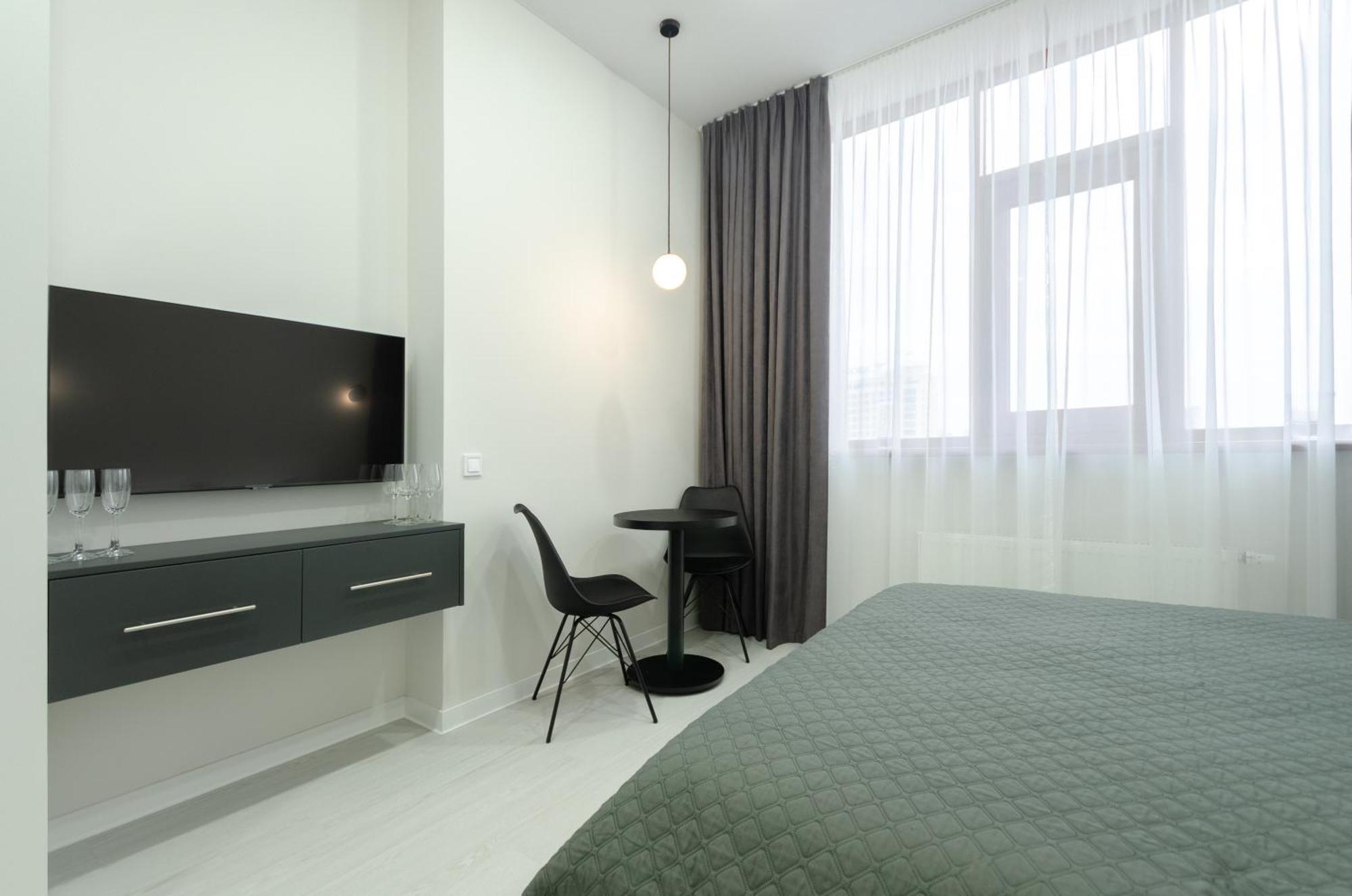 Petrovdom Inn Rc Diplomat Hall -The Smart Hotel Apartment Panoramic City View I เคียฟ ภายนอก รูปภาพ