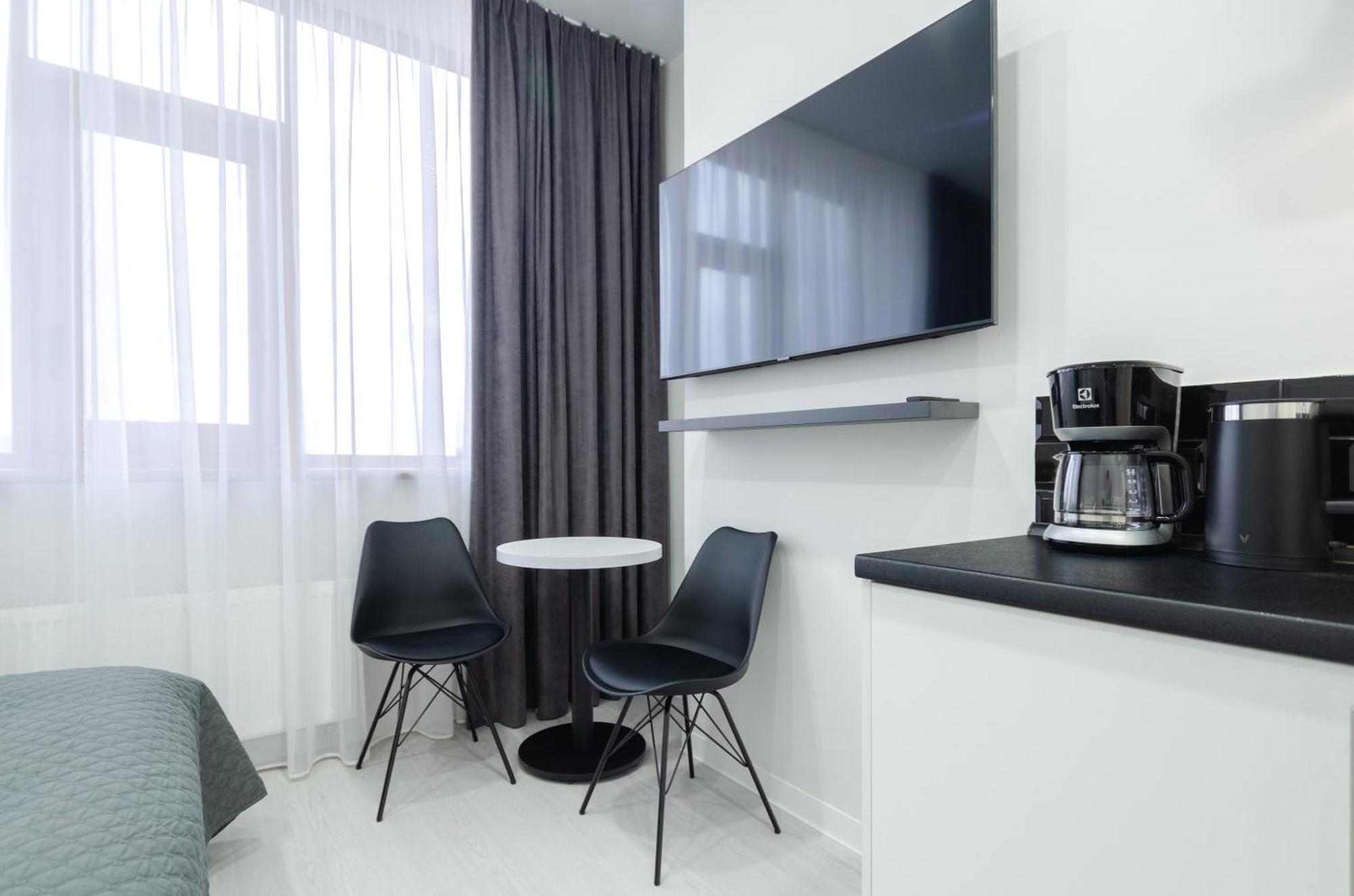 Petrovdom Inn Rc Diplomat Hall -The Smart Hotel Apartment Panoramic City View I เคียฟ ภายนอก รูปภาพ