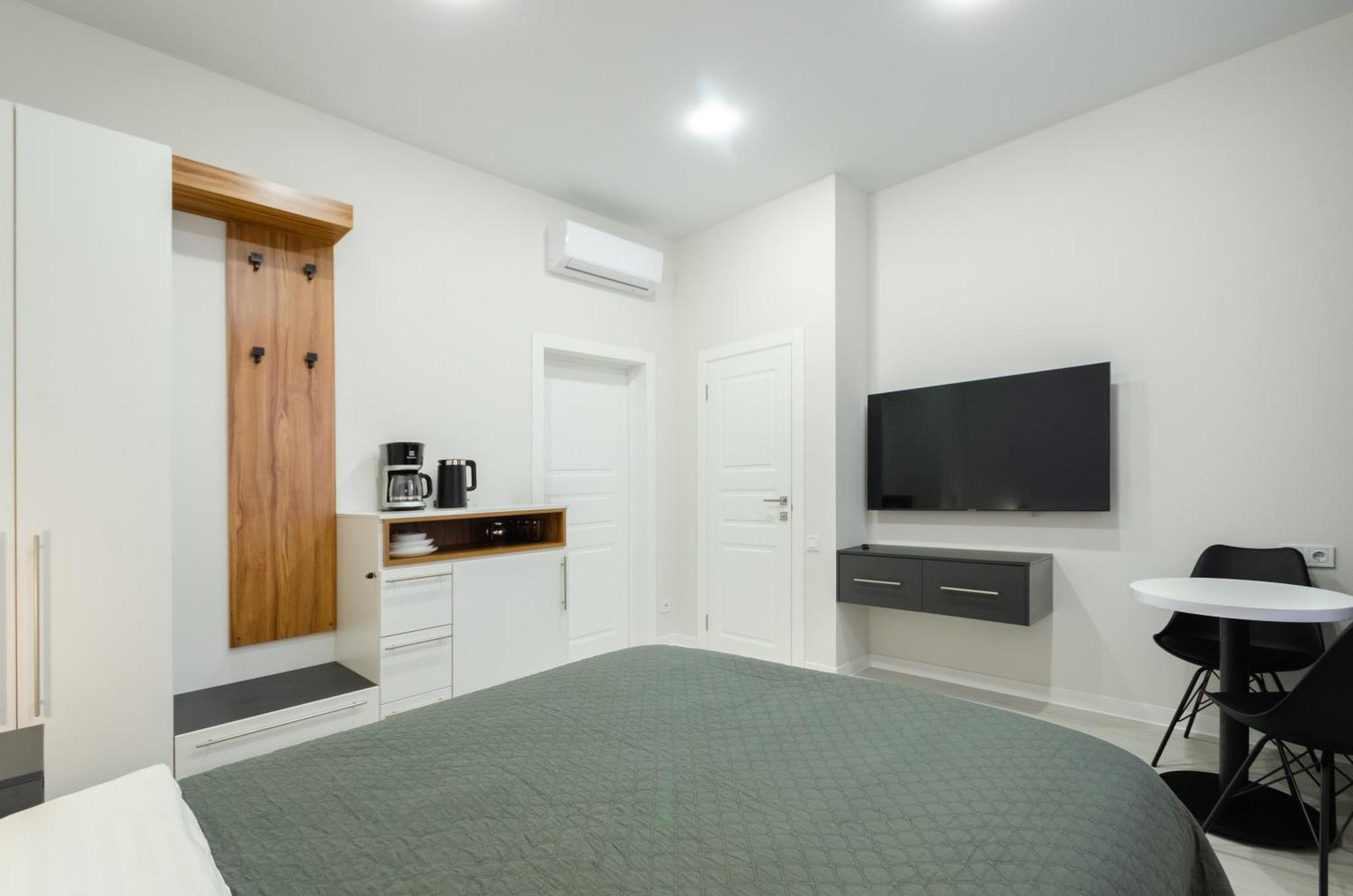 Petrovdom Inn Rc Diplomat Hall -The Smart Hotel Apartment Panoramic City View I เคียฟ ภายนอก รูปภาพ